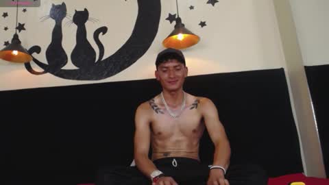 SavageLover  online show from October 25, 2025, 5:26 am