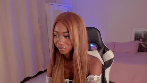 Snapshot of savannahwildee chatting on December 3, 2024, 8:39 pm Savannahwildee online show from December 3, 2024, 8:39 pm