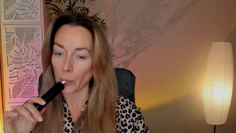 save the qween online show from February 7, 2026, 7:01 am