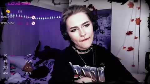 Snapshot of say_mary chatting on February 15, 2025, 1:49 pm pronoun she. name Mary. age 21. online show from February 15, 2025, 1:49 pm