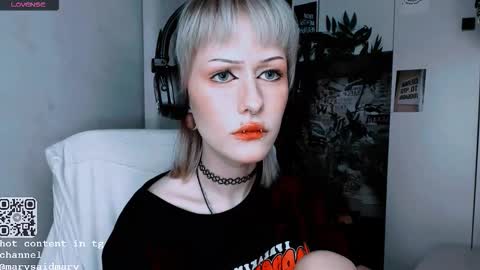 Snapshot of say_mary chatting on September 27, 2025, 12:48 am pronoun she. name Mary. age 21. online show from September 27, 2025, 12:48 am