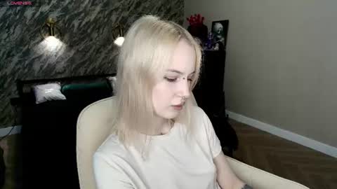 Snapshot of saykoblade chatting on June 21, 2026, 5:10 am Anges online show from June 21, 2026, 5:10 am