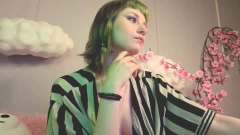 Emmy online show from February 28, 2026, 1:06 am