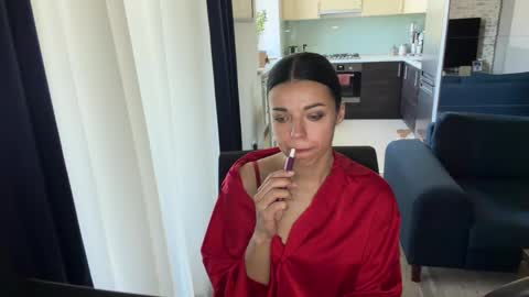 Snapshot of scarlet_daisy_ chatting on May 4, 2026, 7:04 am Sophie online show from May 4, 2026, 7:04 am