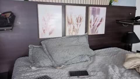 Snapshot of scarlet_gracee chatting on May 16, 2026, 10:36 am scarlet_gracee online show from May 16, 2026, 10:36 am
