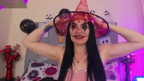 scarlet_hit online show from November 2, 2025, 5:10 am