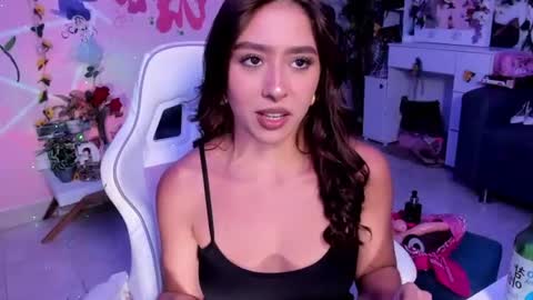SCARLET online show from July 18, 2026, 4:27 am