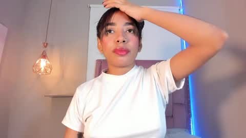 scarlet_vixen_ online show from April 4, 2026, 12:24 pm