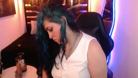 Scarleth online show from April 8, 2026, 3:06 am