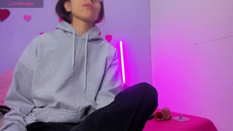 I am  Scarleth  Check mi profile online show from March 7, 2025, 12:01 pm