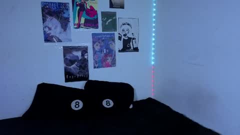 Scarleth Independent model online show from April 13, 2026, 2:39 am