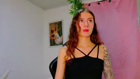 Snapshot of scarletjonesx chatting on April 13, 2026, 10:10 am Denis online show from April 13, 2026, 10:10 am