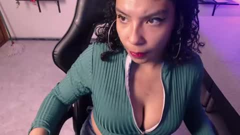 scarletqueen_bj online show from June 12, 2026, 12:26 pm