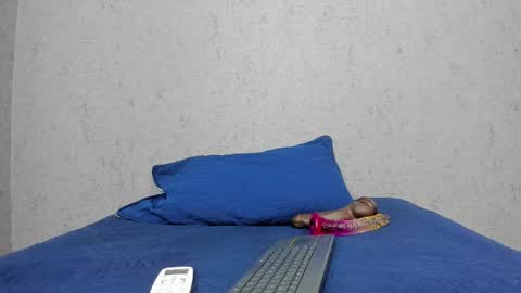 Scarlett 3 online show from September 24, 2025, 3:10 am