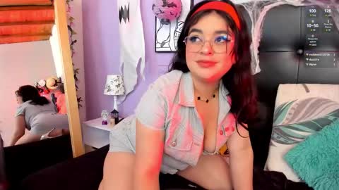 Snapshot of scarlett_1007 chatting on November 1, 2025, 11:34 am Scarlett online show from November 1, 2025, 11:34 am