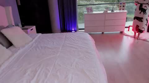 Snapshot of scarlett__baker11 chatting on February 17, 2026, 9:21 pm juli online show from February 17, 2026, 9:21 pm