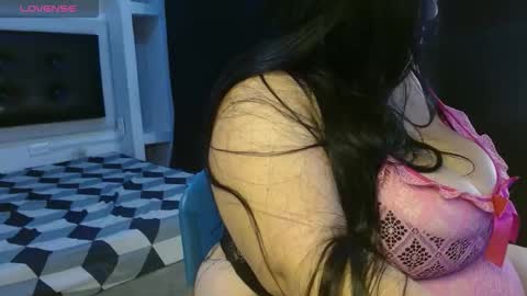 scarlet online show from October 25, 2025, 5:48 am