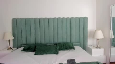 scarlett__noir online show from April 17, 2026, 9:07 pm