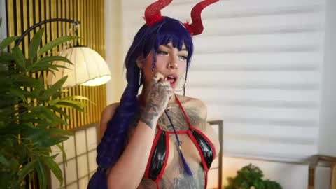 Scarlett Collins online show from June 5, 2026, 8:14 pm