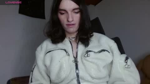 scarlet online show from April 27, 2026, 7:56 pm