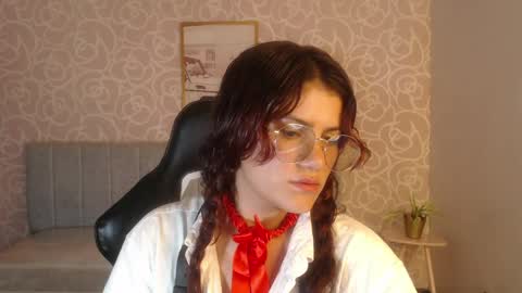 Snapshot of scarlett_jhonson_ch chatting on April 17, 2026, 8:34 pm scarlett_jhonson_ch online show from April 17, 2026, 8:34 pm