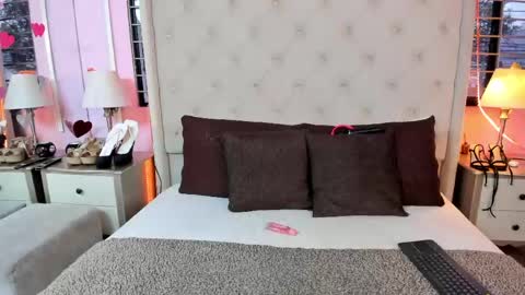 scarlett_leblanc_ online show from May 29, 2026, 12:25 pm