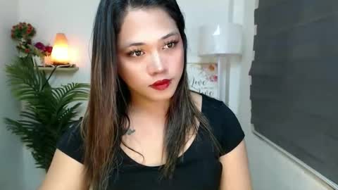    online show from October 3, 2025, 10:34 am