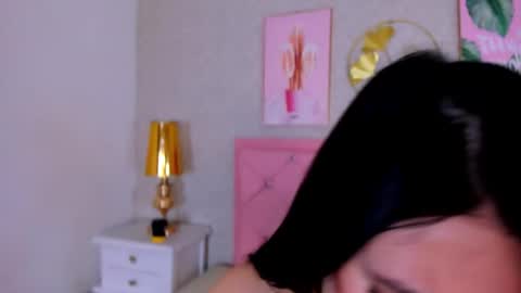 scarlett thompson 7 online show from February 27, 2026, 4:12 am