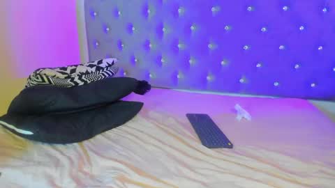 scarlett_venom_ online show from June 2, 2026, 9:50 pm