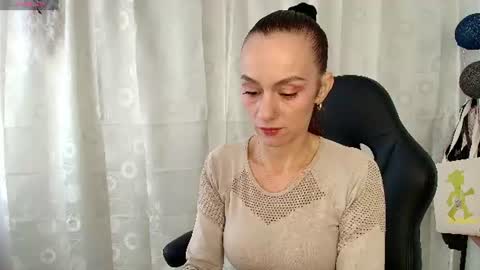 Scarlett online show from June 30, 2026, 3:02 pm