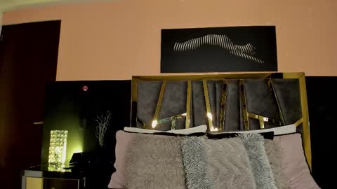 scarlettorres online show from February 21, 2026, 3:46 pm