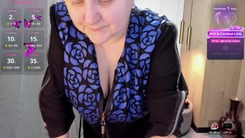 Scarlett online show from April 10, 2026, 5:45 am