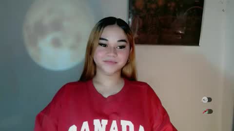 scarletvamp online show from December 2, 2025, 7:20 pm