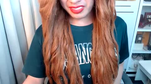 Queen Scarlet online show from March 2, 2026, 5:19 am