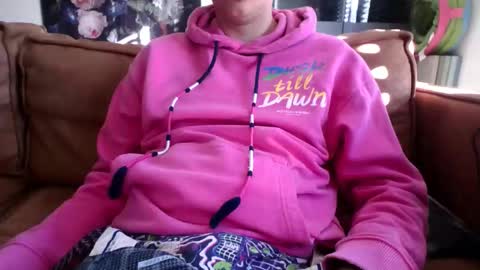 Snapshot of schaakzet chatting on April 10, 2026, 7:02 am Marcel online show from April 10, 2026, 7:02 am