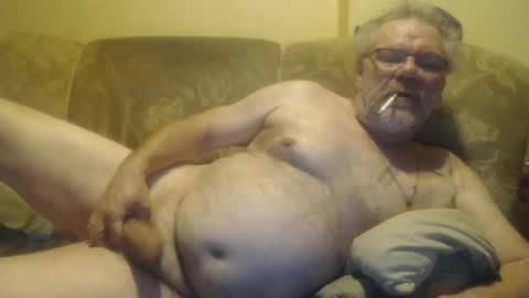 schnapper11 online show from December 28, 2024, 10:44 pm