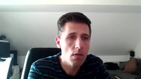 Snapshot of schnuckigeil chatting on January 20, 2025, 12:18 pm Dildomen online show from January 20, 2025, 12:18 pm