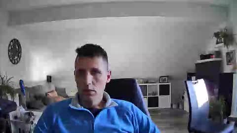 Snapshot of schnuckigeil chatting on March 6, 2026, 8:11 am Dildomen online show from March 6, 2026, 8:11 am