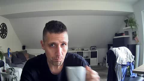 Snapshot of schnuckigeil chatting on April 14, 2026, 7:36 am Dildomen online show from April 14, 2026, 7:36 am