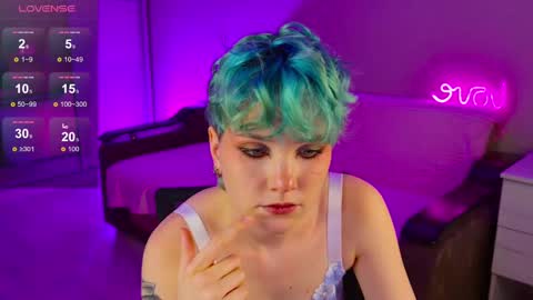 Snapshot of school_love chatting on December 5, 2024, 4:12 pm Rina online show from December 5, 2024, 4:12 pm