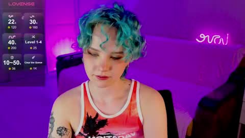 Snapshot of school_love chatting on February 17, 2025, 4:15 pm Rina online show from February 17, 2025, 4:15 pm