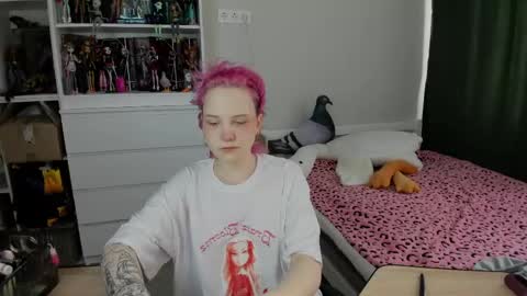 Rina online show from March 1, 2026, 7:10 am