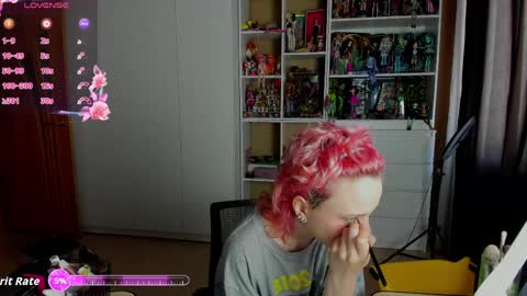 Rina online show from May 18, 2026, 7:03 am