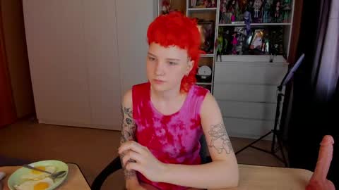 Rina online show from May 25, 2026, 7:14 am