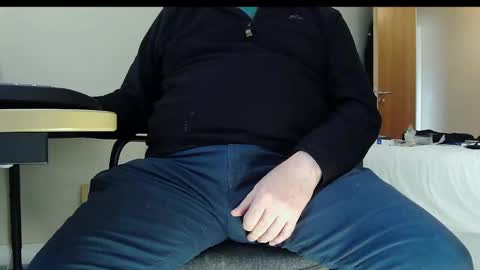 Mick online show from October 13, 2025, 12:38 pm