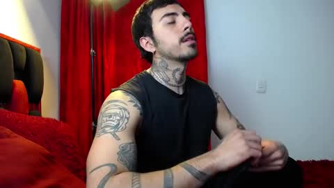 Alejandro help me to reach 200 thumps up online show from April 13, 2026, 7:14 am