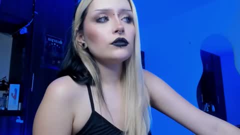 Goddess online show from March 5, 2026, 12:06 am