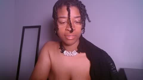 scorpionnluv online show from October 31, 2025, 11:33 am