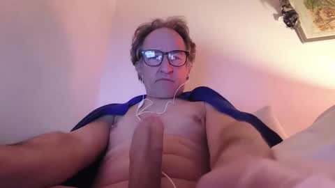 scotchwhieskie online show from April 1, 2026, 11:13 pm