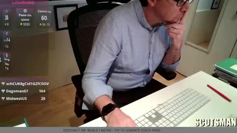 Snapshot of scotsmanx chatting on April 22, 2026, 2:18 pm scotsmanx online show from April 22, 2026, 2:18 pm